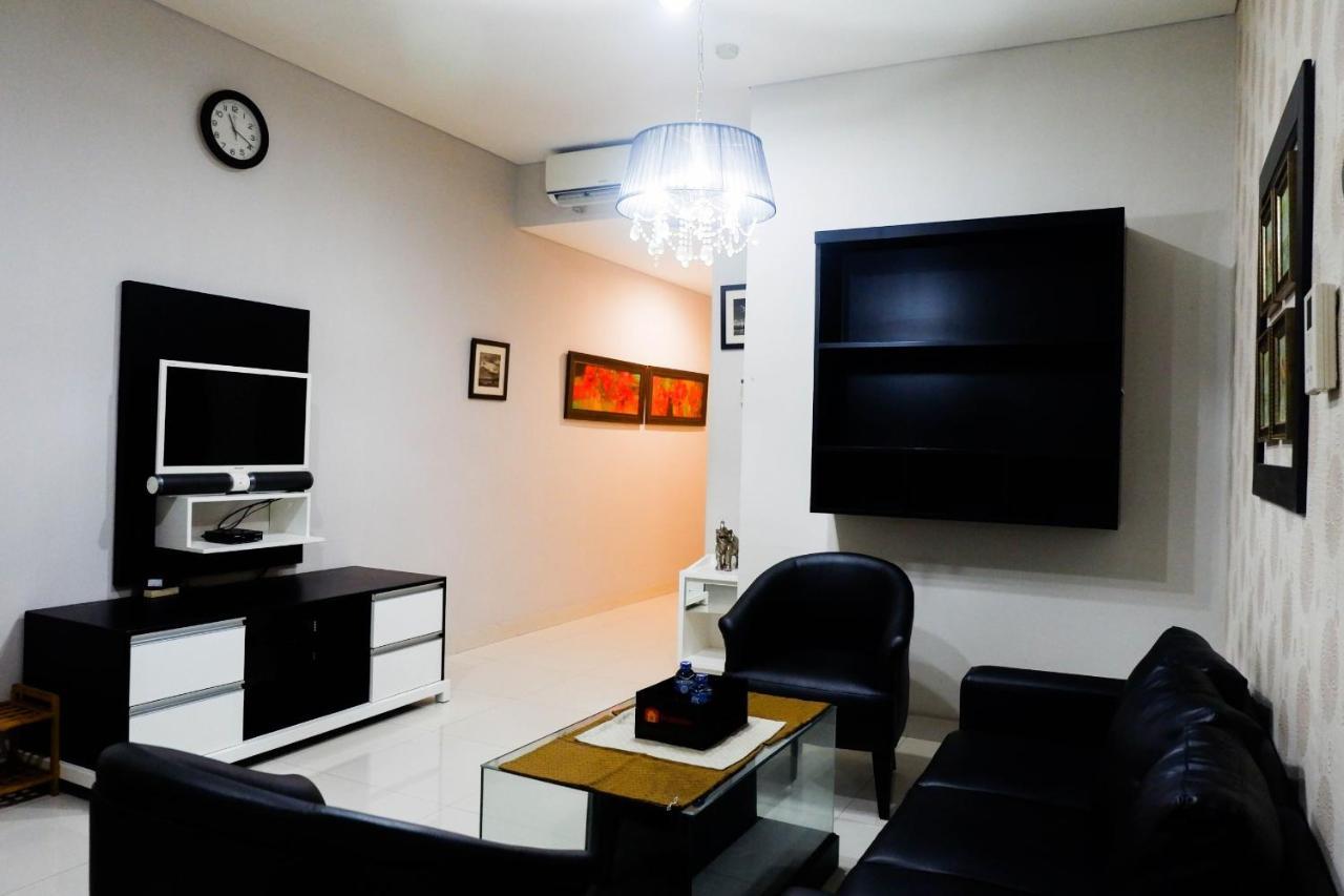 Strategic 2Br Apartment At Trillium Residence By Travelio スラバヤ エクステリア 写真